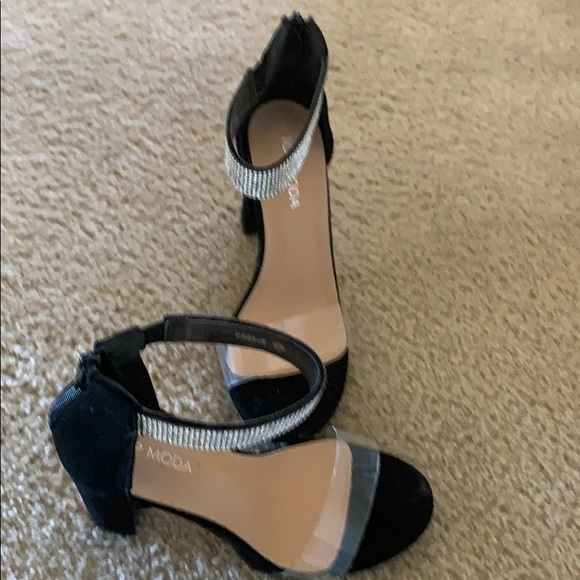 Size 6.5 heels. Worn once. Super gorgeous! - Picture 5 of 6